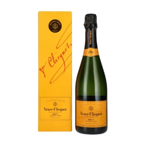 Veuve Clicquot Champagne Brut Réserve Cuvée in gift box